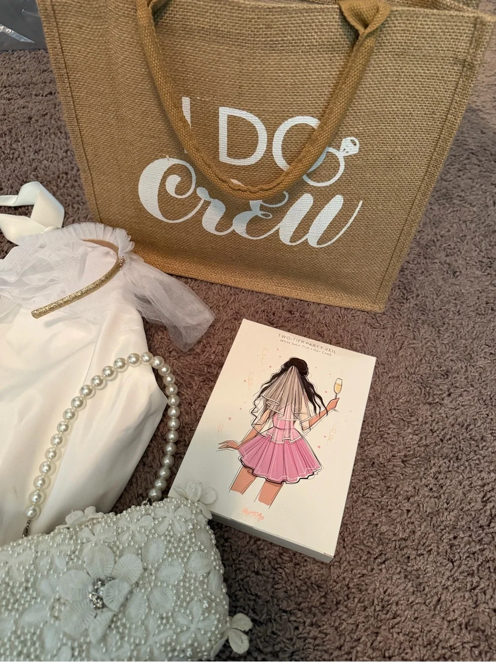 N/A chic white